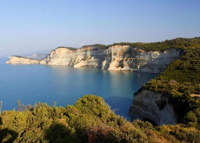 In With Sea Views & Pool * Benitses (Corfu)