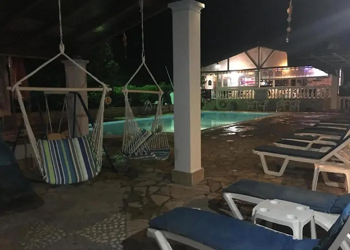 In With Sea Views & Pool * Benitses (Corfu)